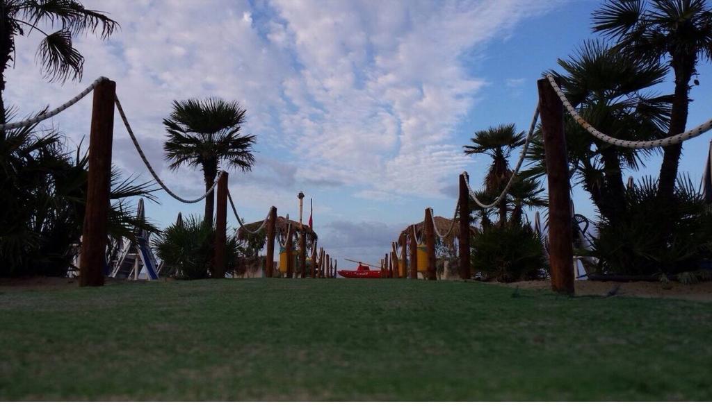 Villaggio Le Palme Ascea Esterno foto